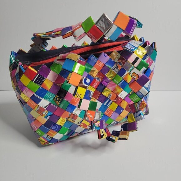 Structured Artsy Quirky Vibrant Contemporary Candy Wrapper Statement Handbag O/S - Picture 5 of 16